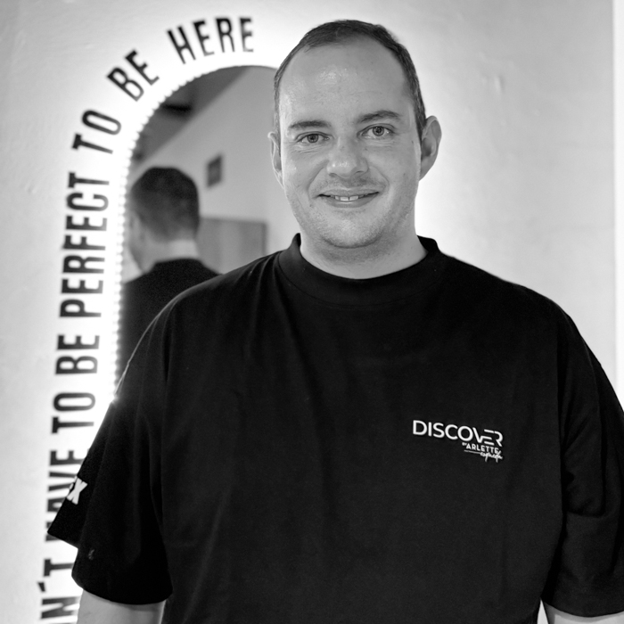 Alejandro González